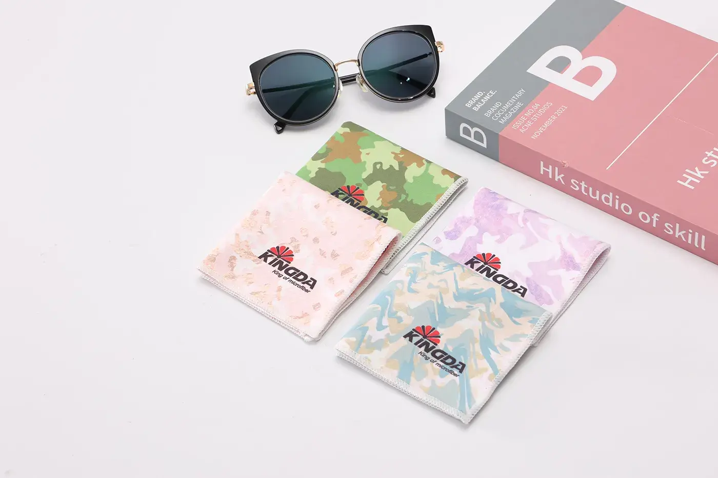 Digital printed double-velvet microfiber eyeglass cleaning cloth