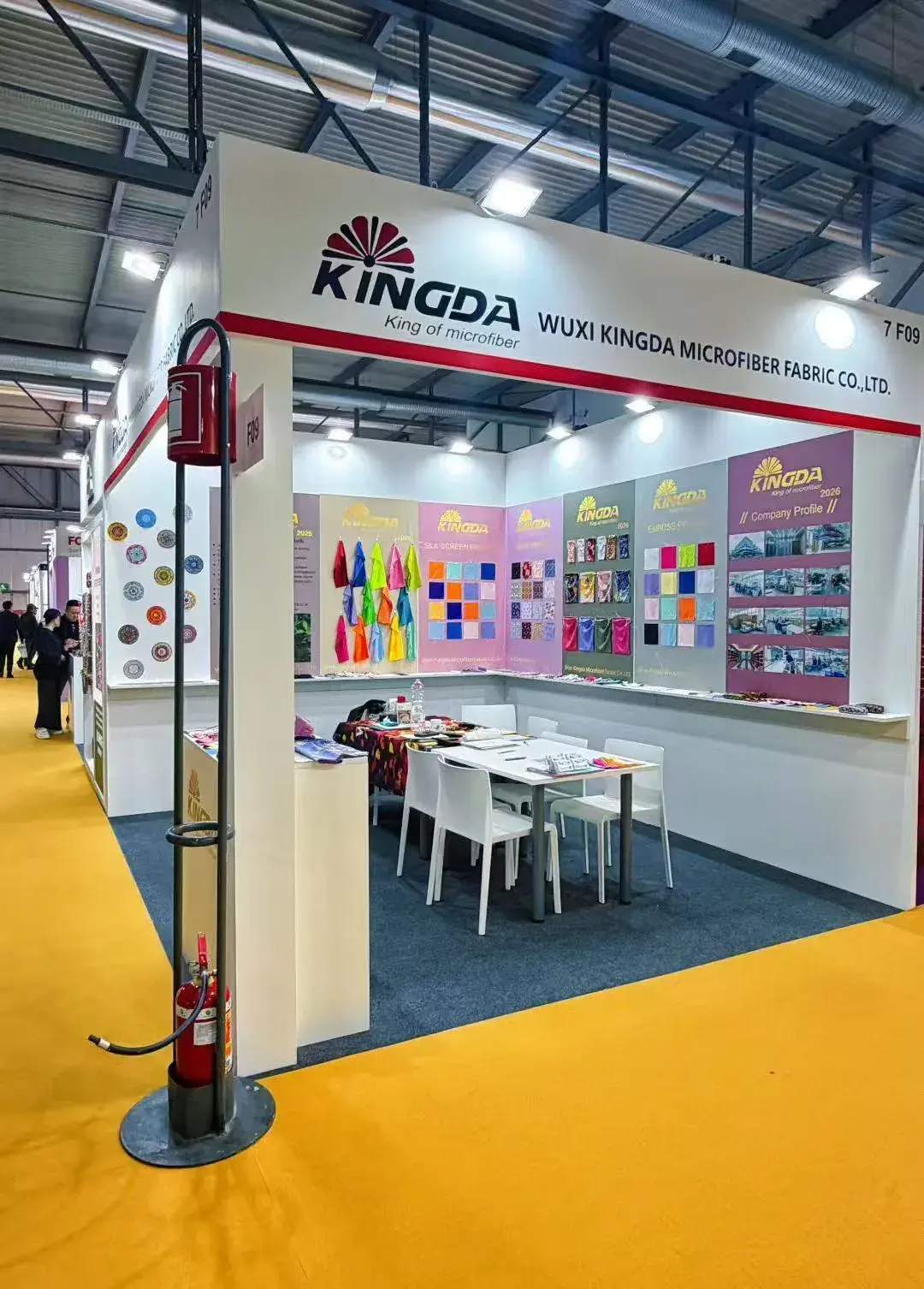 Kingda MIDO trade-show booth and microfiber product display, photo 5